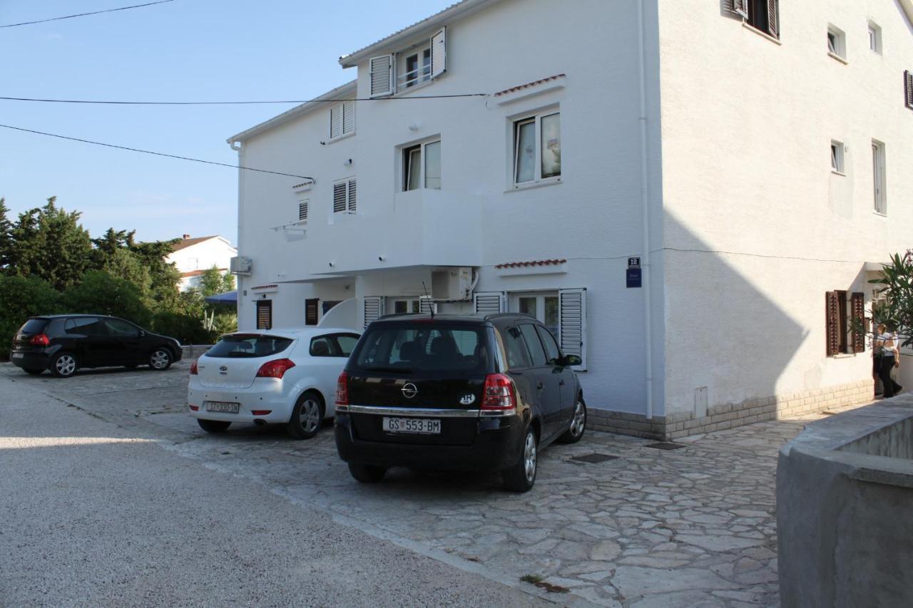 Apartments With A Parking Space Novalja, Pag - 6504 Eksteriør bilde